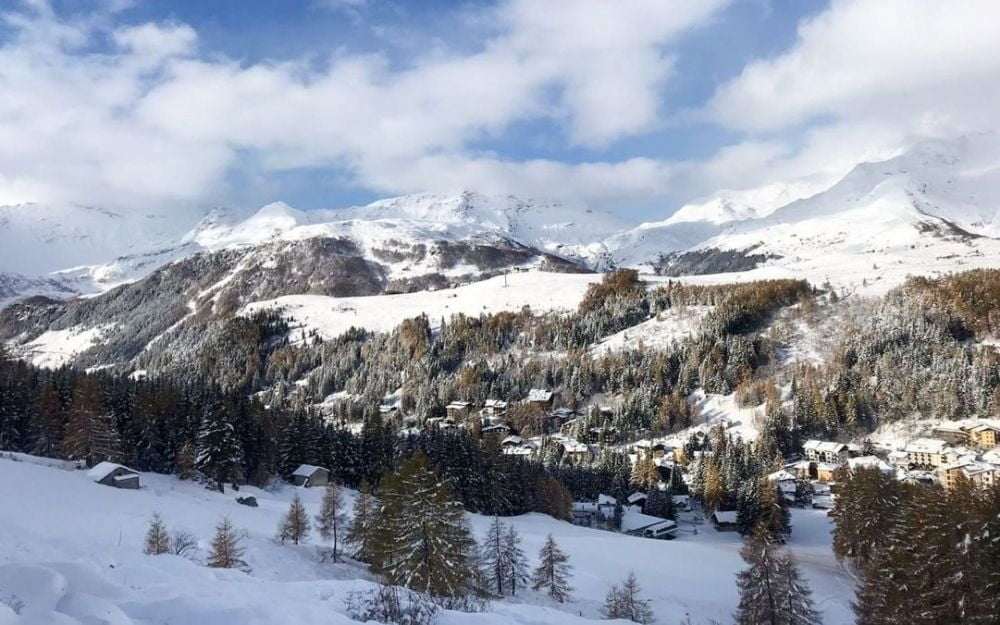 Snowshoeing to Mottaccio from Madesimo - BergamoXP