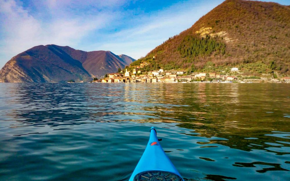 Kayak sul lago d'Iseo BergamoXP