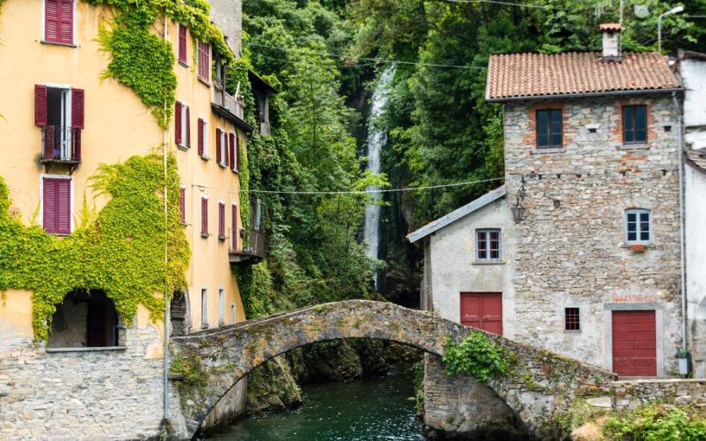 Lombardy Waterfalls Best Itineraries